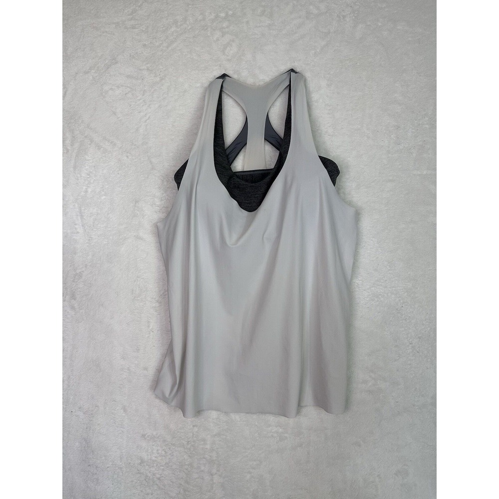 Athleta Womens Built In Bra Black White Sport Tank Top Size S Two Tone Color